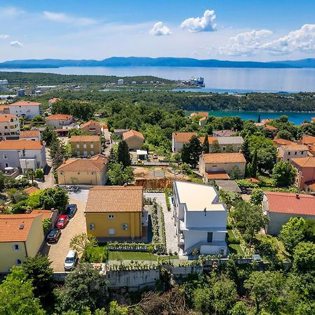 Appartments Adriatic Omišalj Dış mekan fotoğraf
