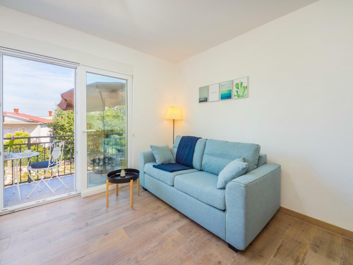 Appartments Adriatic Omišalj Dış mekan fotoğraf
