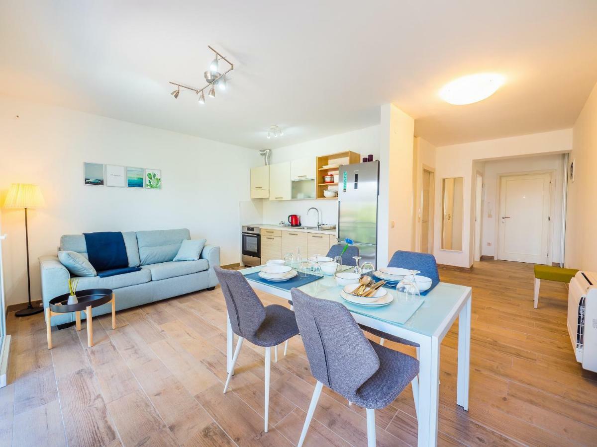 Appartments Adriatic Omišalj Dış mekan fotoğraf